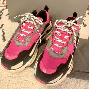 Balenciaga Triple S Pink in sz 36